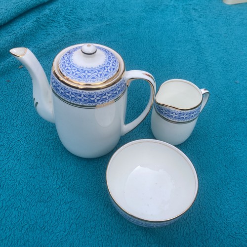 Vintage gladstone teapot - teapot, milk