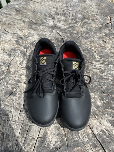 Five ten district clip - five,