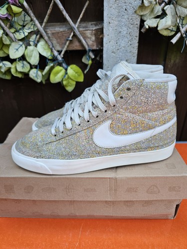 Nike liberty london - x, blazer
