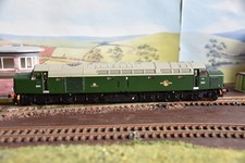 Bachmann 32-480DS Class 40 Diesel D211 'Mauritania' BR Green