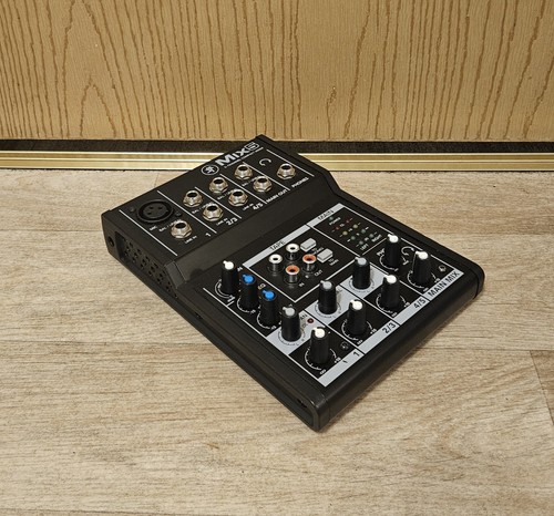 Mackie mix5 channel compact - mix5,