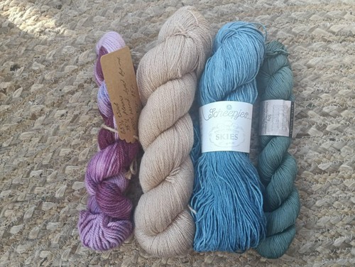 Hanks skeins yarn - 4, 300g