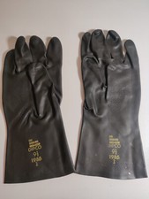 DIPCO US NBC Black Rubber Gloves Size 9.5