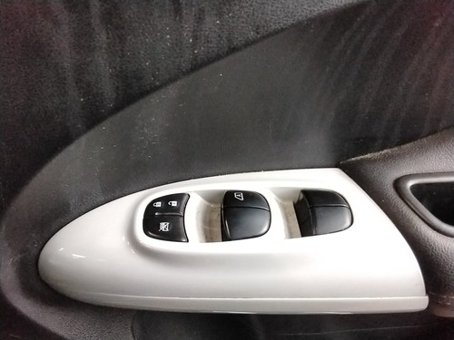 Electric window switch - window, front