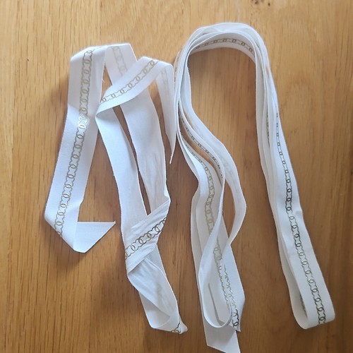 Authentic chanel white gold - authentic, &