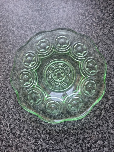 Vintage art deco green - art, glass