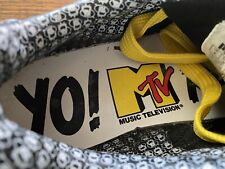 RARE Puma Black / Yellow YO