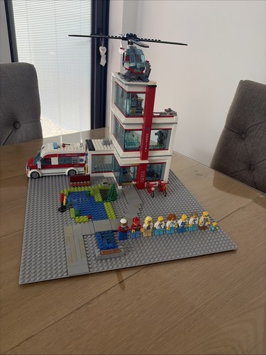 Lego city hospital - hospital, set