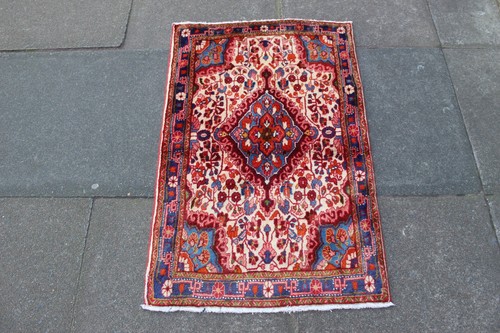 Fine vintage hand made - fine,