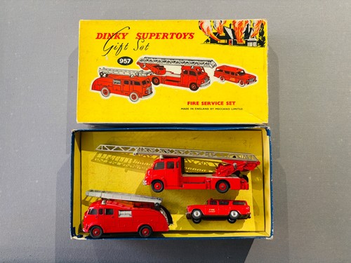 Dinky toys gift - dinky, set