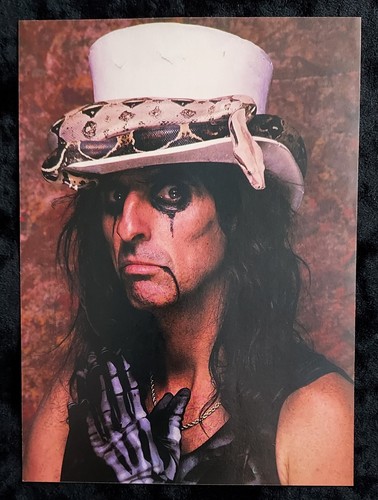 Alice cooper pin - cooper, ups...with