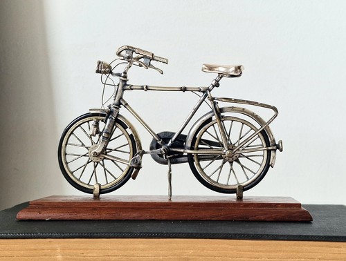 Finely made vintage italian - vintage,