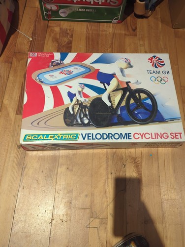 Scalextric velodrome cycling - scalextric,