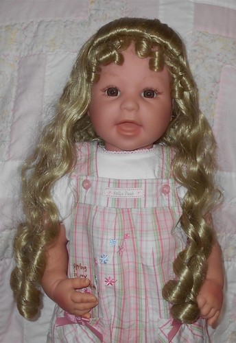 Global london doll - global, size