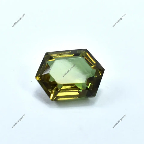 Color change alexandrite - color,