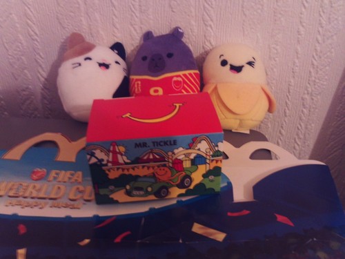 Men mcdonalds happy - happy, meal