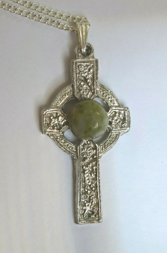 Connemara marble celtic - on,