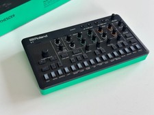 Roland S-1 Tweak Synth with