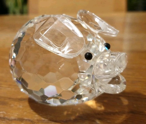 Crystal cut glass pig - crystal,