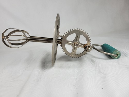 Hand whisk kitchenalia skyline - whisk,