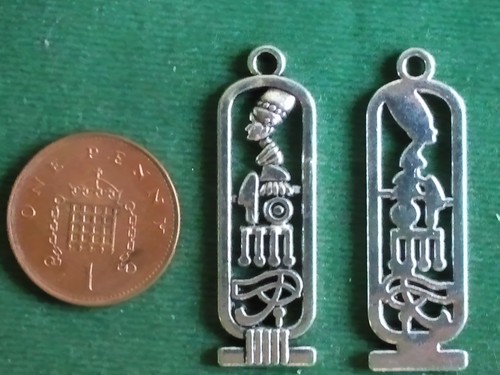 Cartouche charms antique - charms,