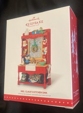 Hallmark 2015 Mrs. Claus's Kitchen Sink Member's Exclusive Keepsake Ornament