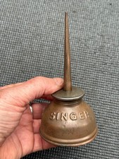 VINTAGE SINGER SEWING MACHINE OIL CAN