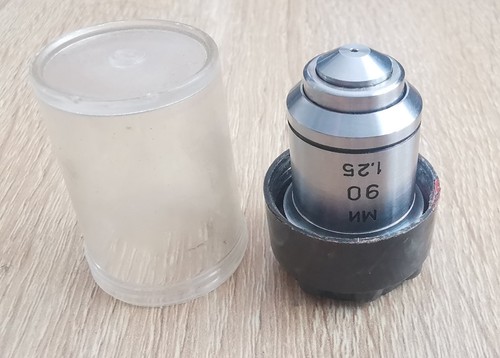 Lomo 25 microscope - mn,