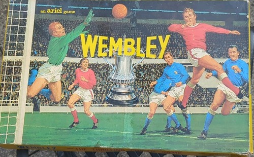 Ariel classic retro football - ariel,