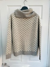 QUBA SAILS Grey & Cream Zig