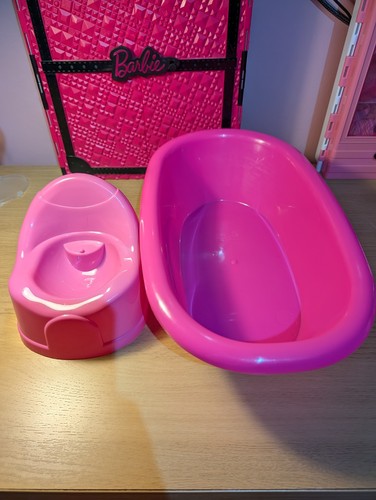 Toy bathtub for dolls - , and