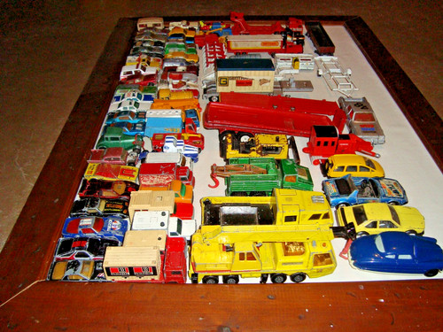Joblot die cast vehicles - 73,