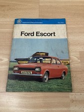 RAC PEARSON'S ILLUSTRATED CAR SERVICING HANDBOOK  - MK1 FORD ESCORT 1970