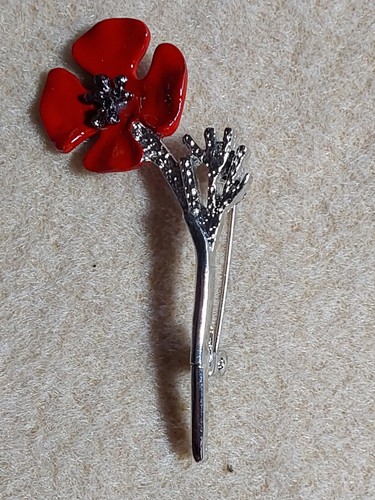Beautiful slender brooch - slender,