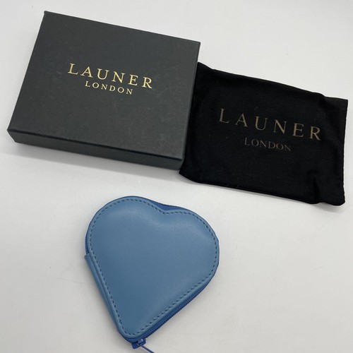 LAUNER