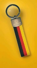 NEW GENUINE METAL VW NEW LOGO GERMAN FLAG  DESIGN VOLKSWAGEN KEYRING  000087010B