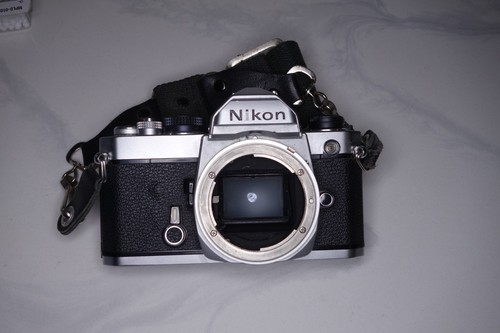 Nikon 35mm slr - slr, film