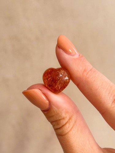 Aaa grade sunstone - sunstone, heart