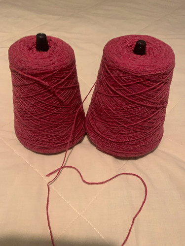 Pink 100 wool - pink, yarn