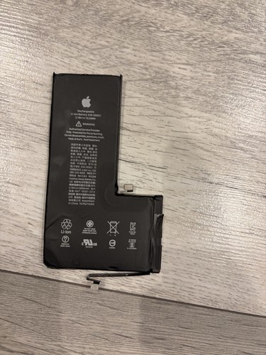 Iphone pro max - 11,