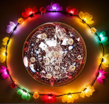 SELKIRK GLASS PAPERWEIGHT