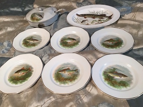 Empire ware fish plates - ware,