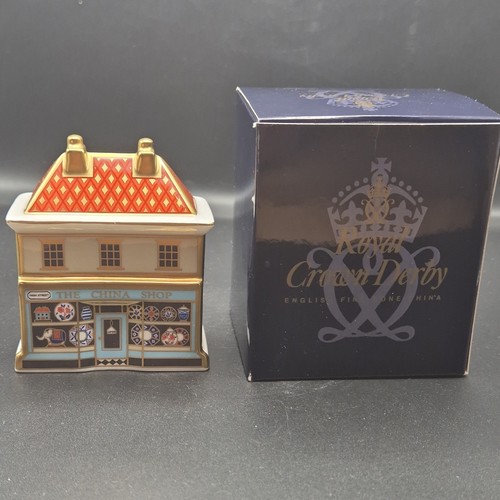 Royal crown derby the china - royal,