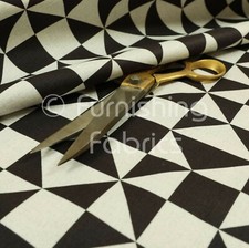 Black White Geometric Pattern