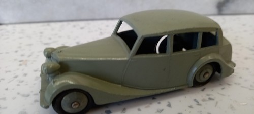 Scarce grey dinky 40b triumph - scarce,