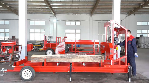 Capacity portable sawmill - 32",