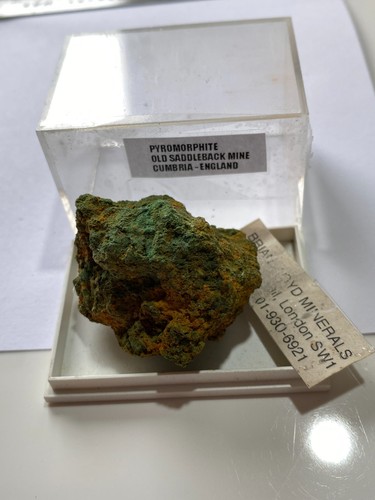 Pyromorphite old saddleback - :,