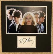 DEBBIE HARRY SIGNED BLONDIE