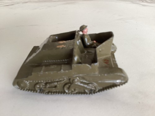 Britains 1876 bren gun carrier - gun,