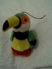 Vintage Multi-Coloured Toucan Soft Toy That Squeaks 5.5" Tall